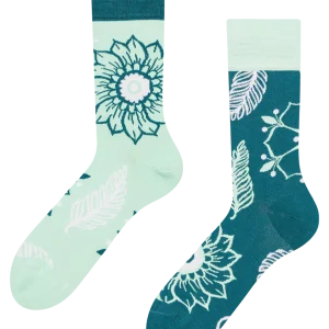 Calcetines alegres Mandala y hojas
