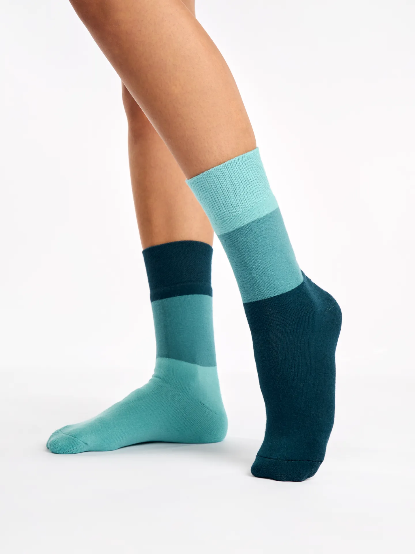 Calcetines de invierno Azul océano tricolor - Imagen 4